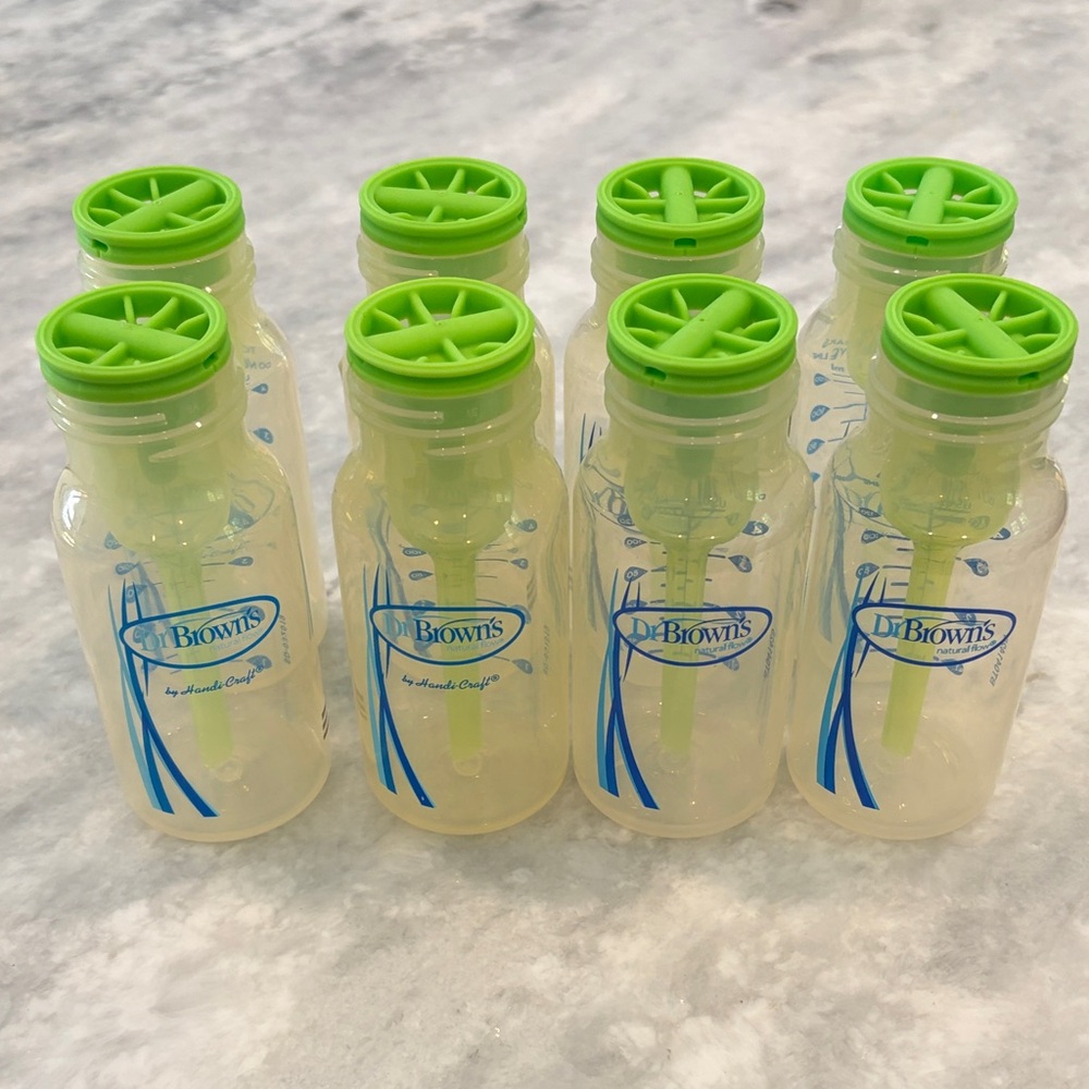 8 Dr. Brown's 4 oz Bottles (bottles and inserts only)